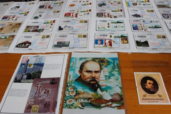 В Ужгороді представили оригінальні марку та конверт, виготовлені до 70-річчя створення Закарпатської області – 03