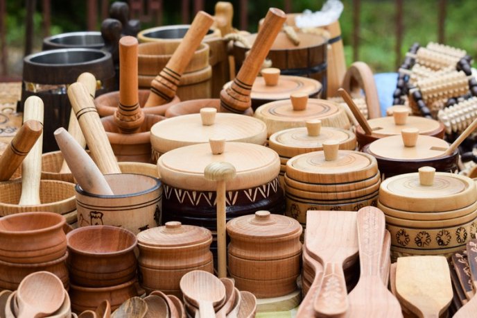 Сири, м’ясо, вино та мед: як в Ужгороді Петрівський ярмарок проходить – 10 Сири, м’ясо, вино та мед: як в Ужгороді Петрівський ярмарок проходить – 10