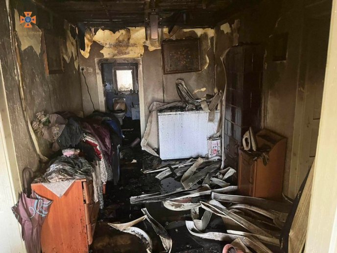 В Іршаві вранці горів будинок – 03 В Іршаві вранці горів будинок – 03