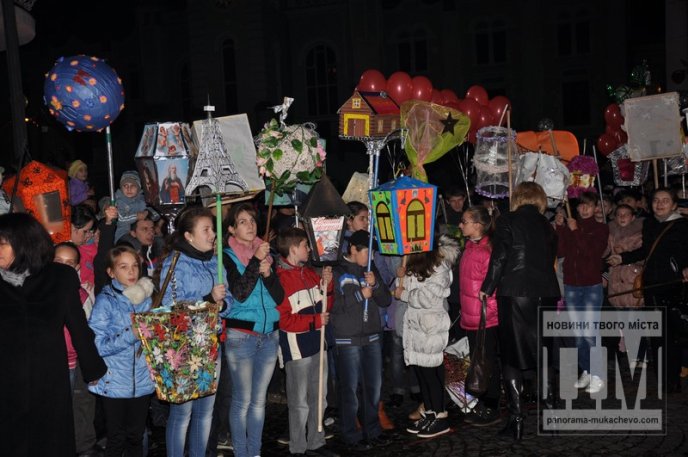 День Святого Мартина у Мукачеві: смачні наїдки, запашне вино і насичена культурна програма (ФОТО) – 37