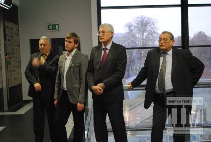 Директор “Вікімедіа Україна” презентував у Мукачеві конкурс “Пишемо про Закарпаття разом” – 11