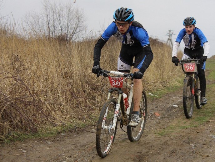 На Радванському кар’єрі змагались велосипедисти у дисципліні крос-кантрі (ФОТО) – 09 На Радванському кар’єрі змагались велосипедисти у дисципліні крос-кантрі (ФОТО) – 09