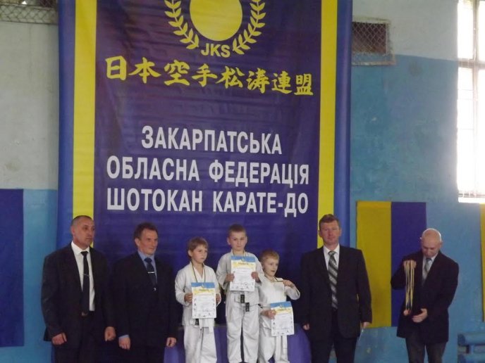 Мукачівці стали найкращими на обласному чемпіонаті з шотокан карате-до – 09