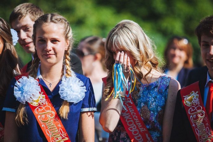 В Ужгородській ЗОШ №3 відлунав останній дзвінок (ФОТО) – 07