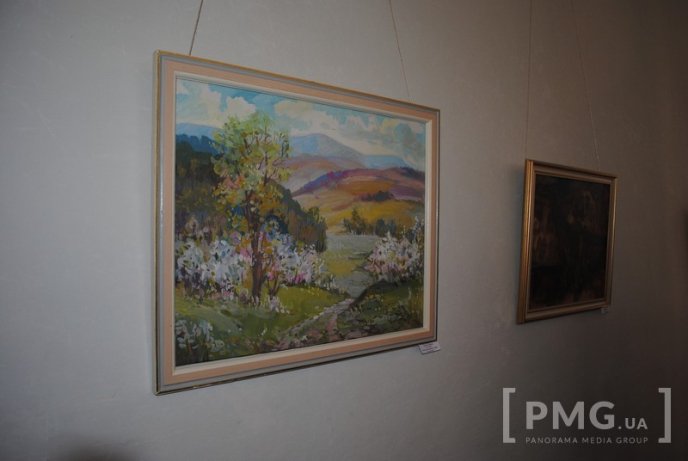 У Мукачеві до Дня художника відкрилась виставка митців міста – 03