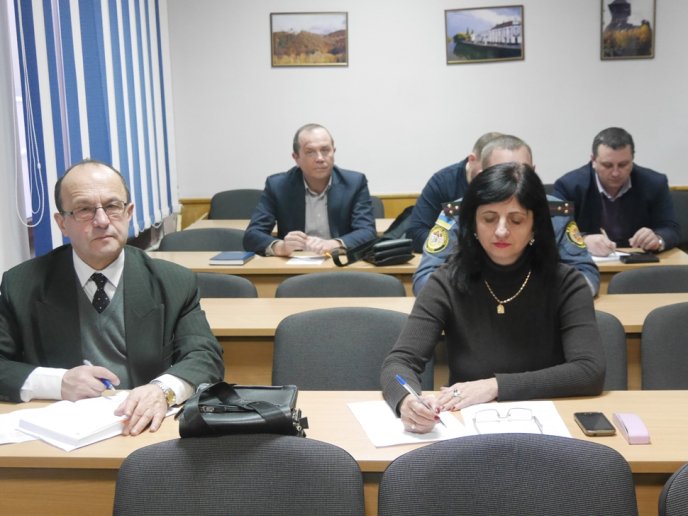 У зв’язку із сильним снігопадом в Ужгороді відкрили оперативний штаб – 04