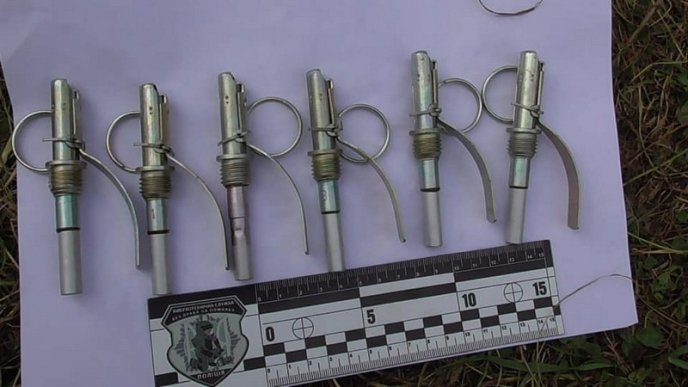 На Міжгірщині у чоловіка виявили цілий арсенал зброї  – 03