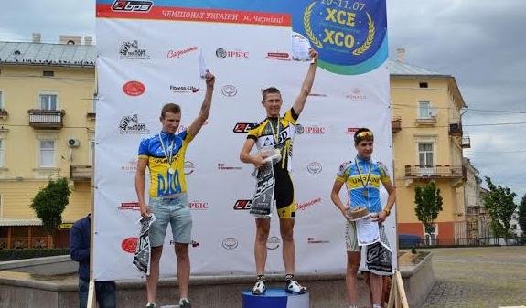 У Чернівцях двоє закарпатців успішно виступили на Чемпіонаті України з маунтенбайку – 06
