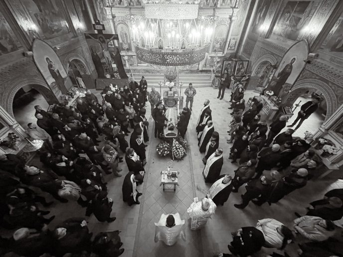 У Мукачеві сьогодні попрощалися із полеглим військовим – 04