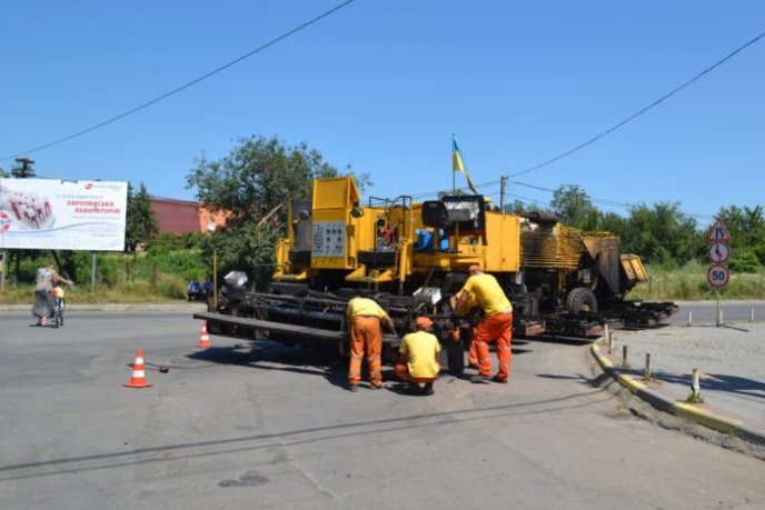 На Тячівщині роблять капітальний ремонт доріг – 01