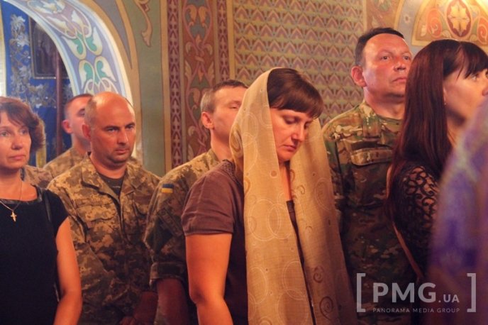 У Мукачеві попрощались з бійцем 128-ї бригади Олександром Павлюком – 15