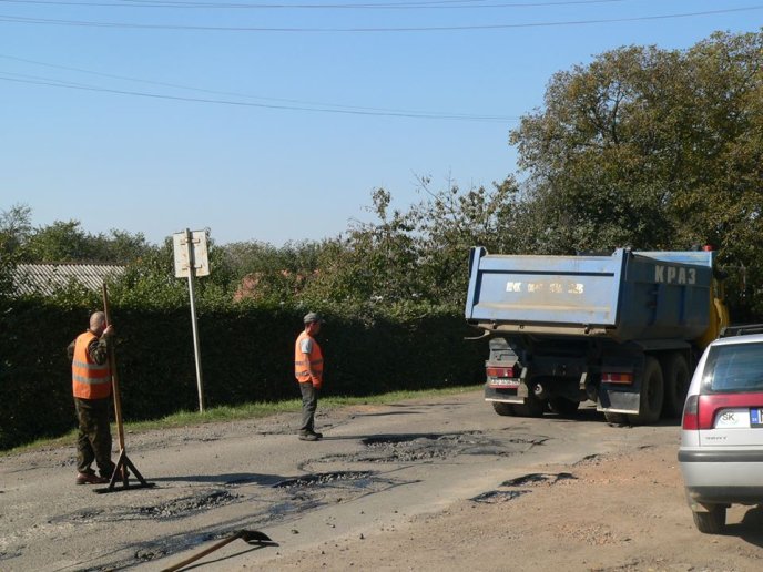 До Бобовища роблять нову дорогу – 05