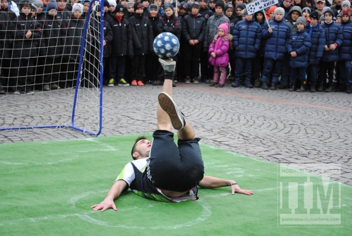 У Мукачеві стартував Міжнародний футбольний турнір пам’яті Віктора Ковача (ФОТОРЕПОРТАЖ) – 26