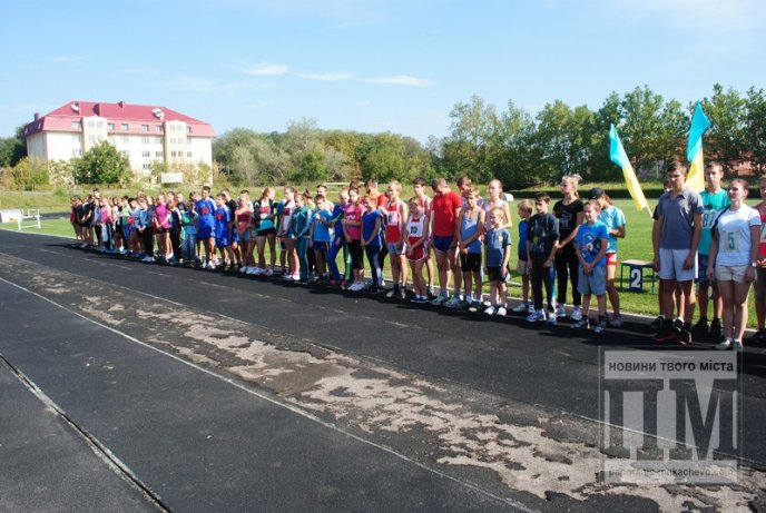 Юні легкоатлети теж відзначають День спорту (ФОТОРЕПОРТАЖ) – 06