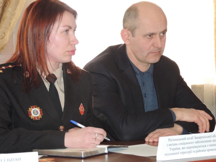 На Закарпатті відбувся круглий стіл з питань роботи з переселенцями – 04