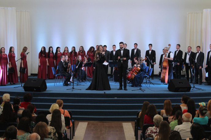 У Мукачеві відбувся концерт народної та класичної музики – 01