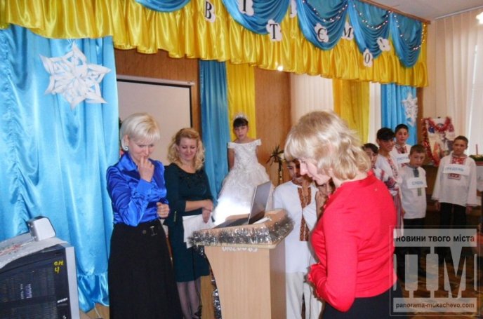 Оксана Балога разом з головою Мукачівської райради навідалась в Домбоківську спецшколу (ФОТО) – 02 Оксана Балога разом з головою Мукачівської райради навідалась в Домбоківську спецшколу (ФОТО) – 02