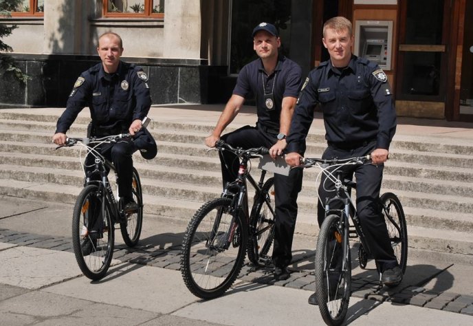 В Ужгороді працюватимуть два велопатрулі – 04