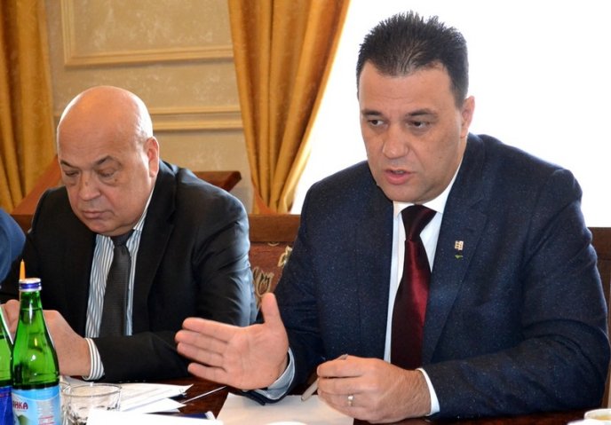 Край Височина та Закарпаття обговорили інвестиційні проекти у рамках співпраці на 2017 рік – 08