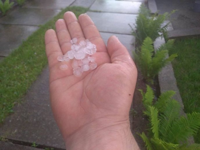 Хустщину засипало градом – 03