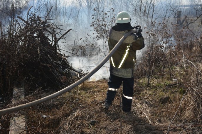 Упродовж минулих вихідних на Закарпатті виникло 45 пожеж в екосистемах краю – 02