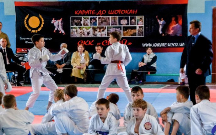 Мукачівці стали найкращими на обласному чемпіонаті з шотокан карате-до – 11