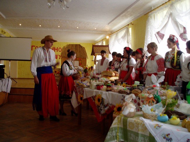 Мукачівський коледж влаштував власну передсвяткову ярмарку (ФОТОРЕПОРТАЖ) – 10