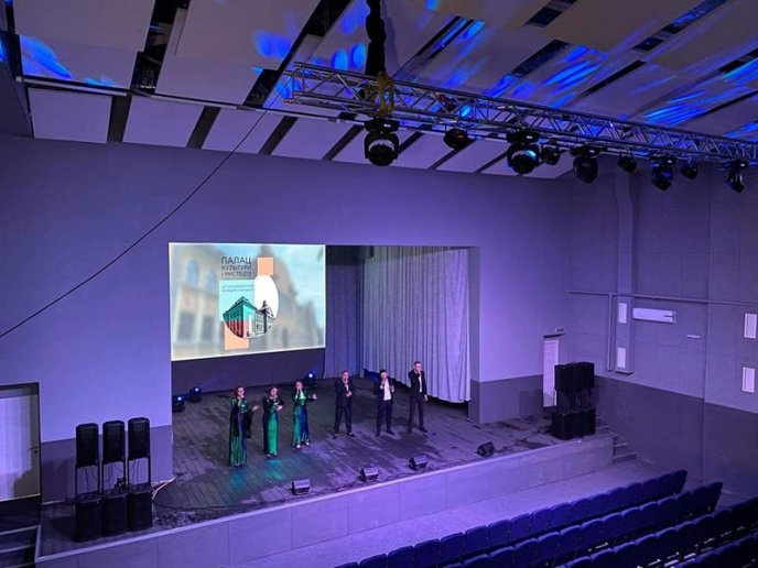 У Мукачеві відкрили Палац культури та мистецтв – 04