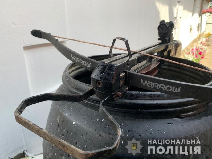 28-річний чоловік вирощував вдома коноплю – 04