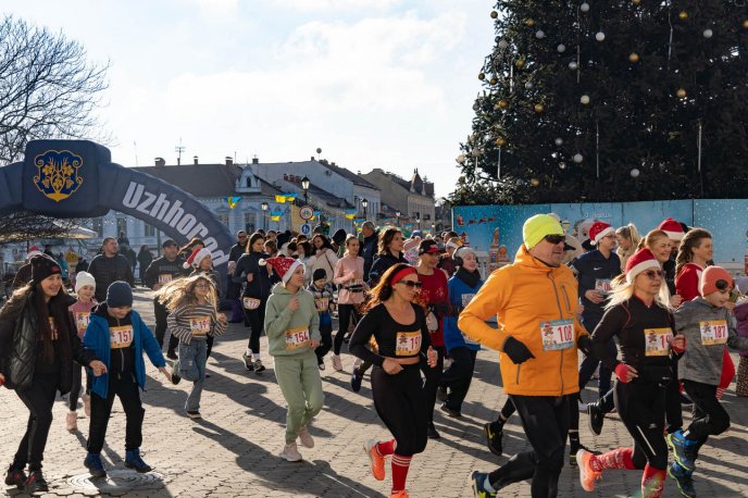 В Ужгороді на благодійному забігу було зібрано понад 50 тисяч гривень – 04