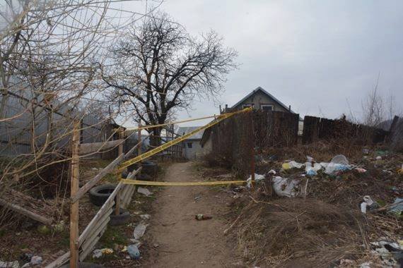 Поліцейські знайшли ймовірного вбивцю молодої дівчини, тіло якої виявили на березі річки – 02
