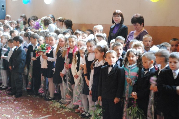 Останній дзвоник в Чинадієві: як це було (ФОТОРЕПОРТАЖ) – 34