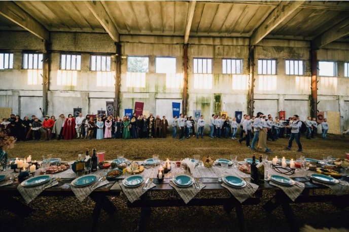 Замок "Сент-Міклош" у Чинадієві став локацією для телевізійного квесту у стилі серіалу "Гра престолів" – 02