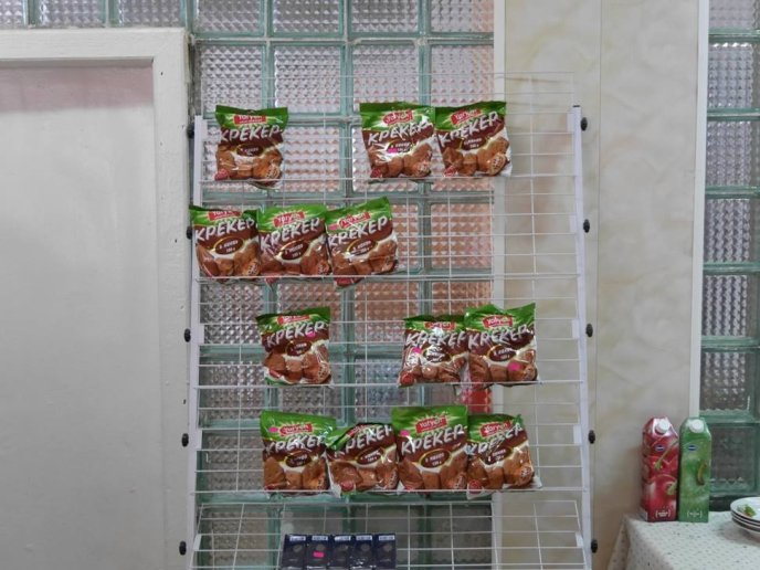 Ужгородські чиновники перевірили шкільні буфети – 01