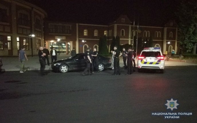 Резонансне затримання в Ужгороді: спіймали групу грабіжників-гастролерів – 02