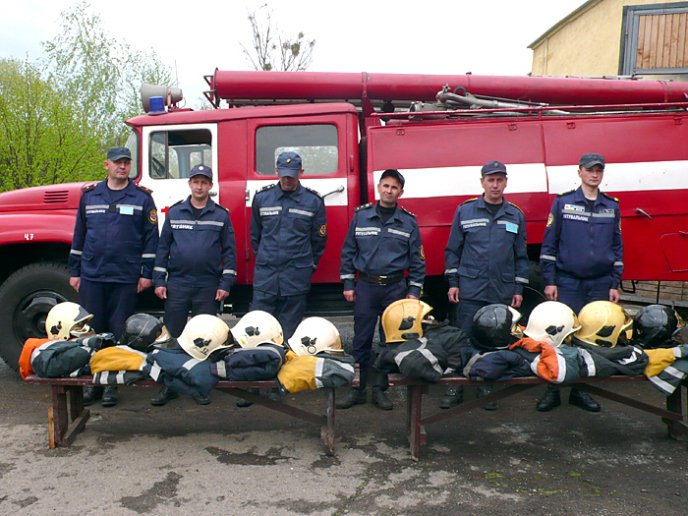 Берегівські рятувальники отримали гуманітарну допомогу з Нідерландів – 03