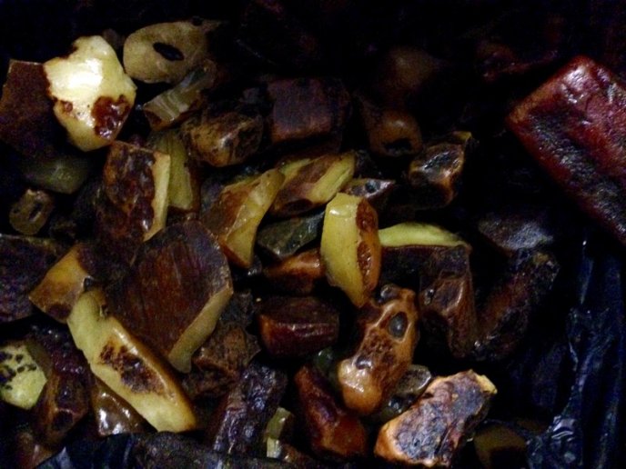 Закарпатські митники завадили китайцю перевезти до Угорщини 26 кілограмів бурштину – 02 Закарпатські митники завадили китайцю перевезти до Угорщини 26 кілограмів бурштину – 02