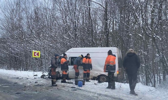 На межі двох районів Закарпаття сталась аварія – 02