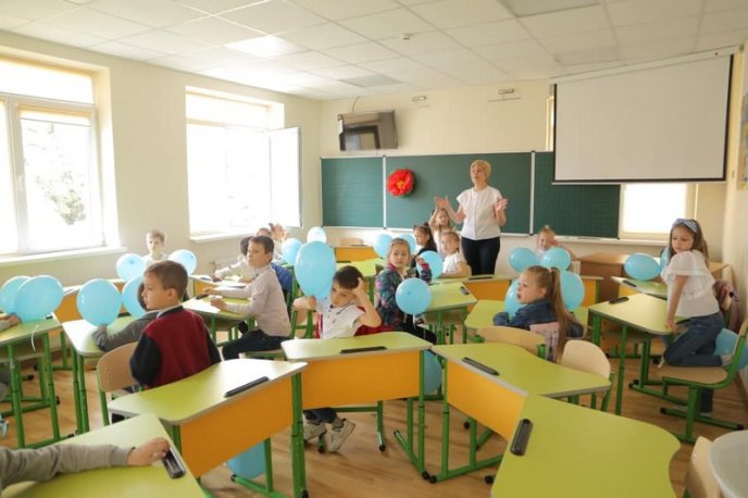 У Мукачеві урочисто відкрили новий корпус НВК "Гармонія" – 02