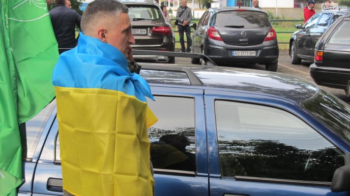 Біля консульства Угорщини в Ужгороді відбулась акція у підтримку закону "Про освіту" – 07