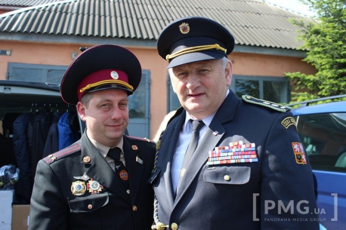 Чеські рятувальники вручили гуманітарну допомогу мукачівським колегам – 06