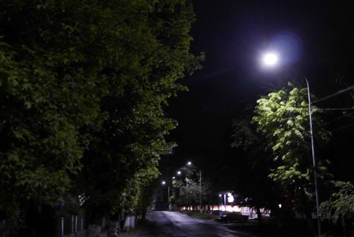 На вулицях Ужгорода встановили світлодіодні ліхтарі – 02