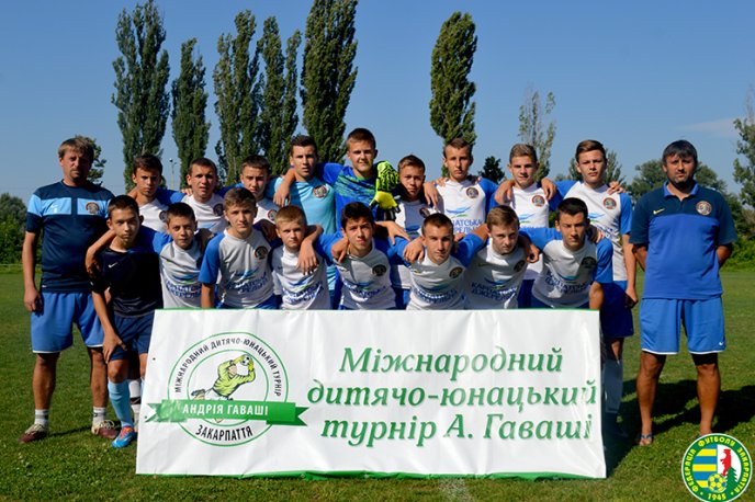 На Закарпатті відбувся футбольний турнір на честь Андрія Гаваші – 06