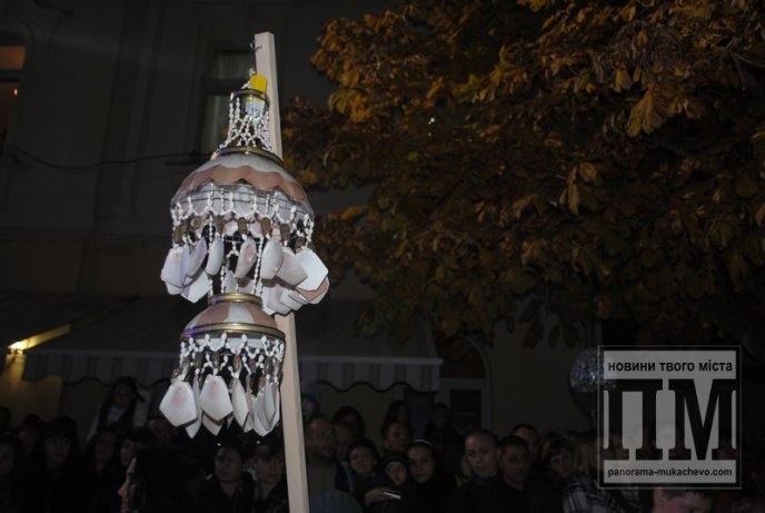 У Мукачеві відзначили День святого Мартина яскравим вогняним шоу (ФОТОРЕПОРТАЖ) – 07