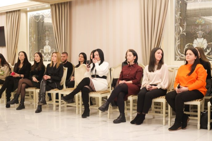 У Мукачеві відбувся шкільний fashion-бал – 07