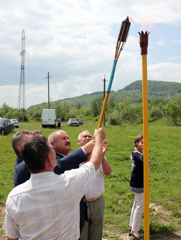 Олександр Ледида відкрив роботи по газифікації в селі Вишоватий (ФОТО) – 04