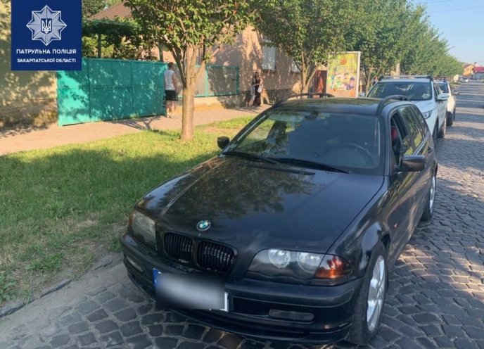 У Мукачеві зіткнулися Nissan і BMW – 02