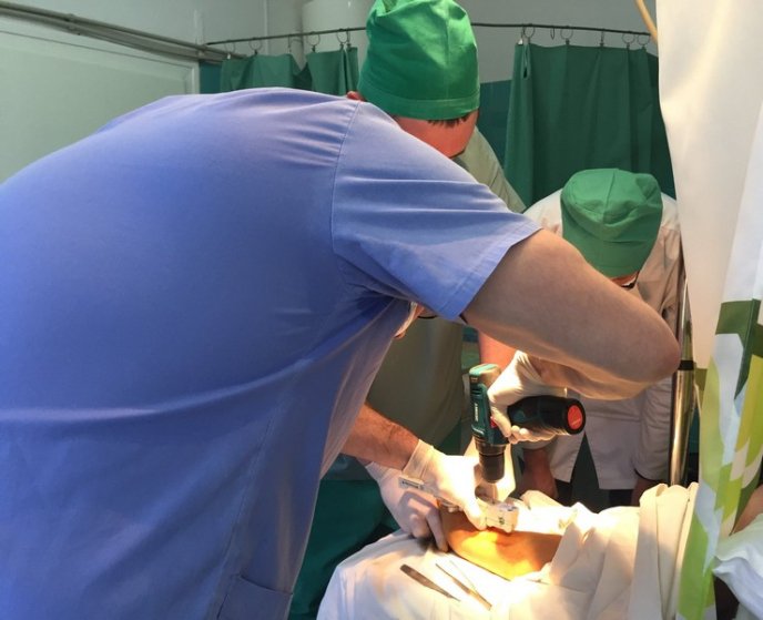 У Мукачеві вперше провели мале оперативне втручання в умовах поліклініки – 02 У Мукачеві вперше провели мале оперативне втручання в умовах поліклініки – 02