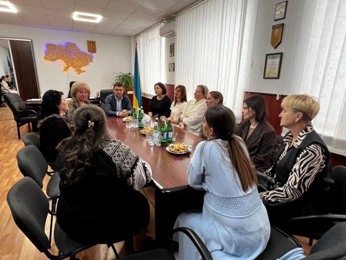 Багатодітних матерів приймали в адміністрації / фото: Мукачівська РВА