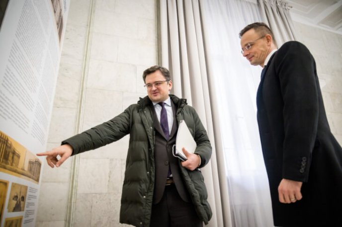 Очільники МЗС України та Угорщини провели зустріч у Києві: результати переговорів – 03